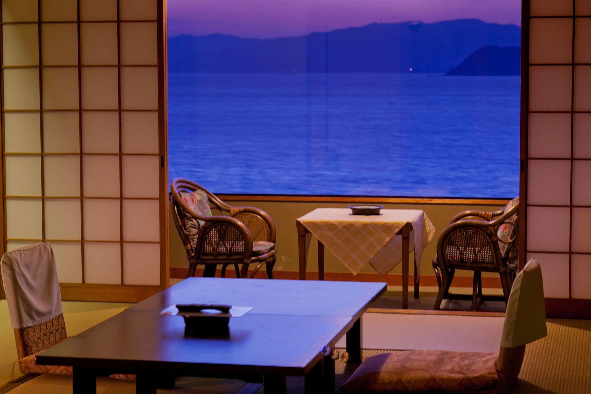 Wakayama Kada Onsen Kada Kaigetsu  Hotel Bagian luar foto